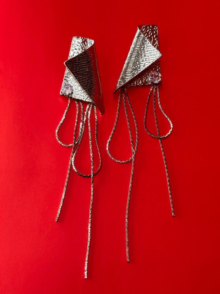 Helena ιδιαιέτερα σκουλαρίκια με πέτρα