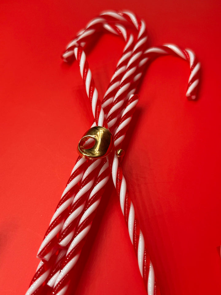 Mei δαχτυλίδι σε ιδιαίτερο σχήμα