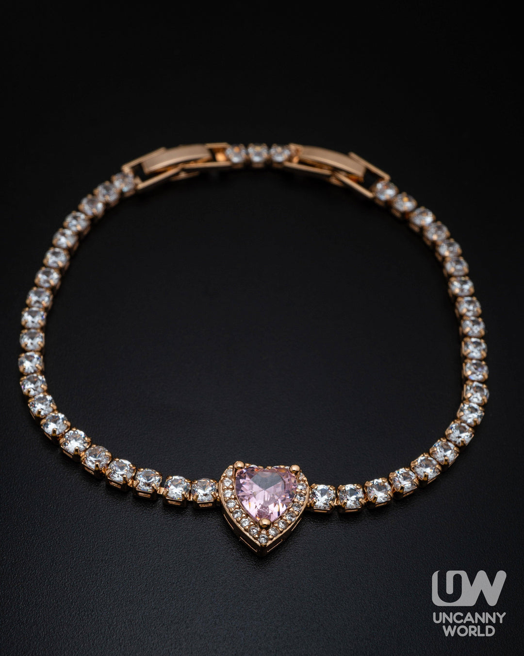 Diya ατσάλινο γυναικείο βραχιόλι με σειρά από πέτρες ζιργκόν και εντυπωσιακή καρδιά από ζιργκόν - Βραχιόλι - Uncanny World